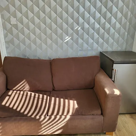 Apartamento Serene 1 Bedroom, 3 Single Beds *